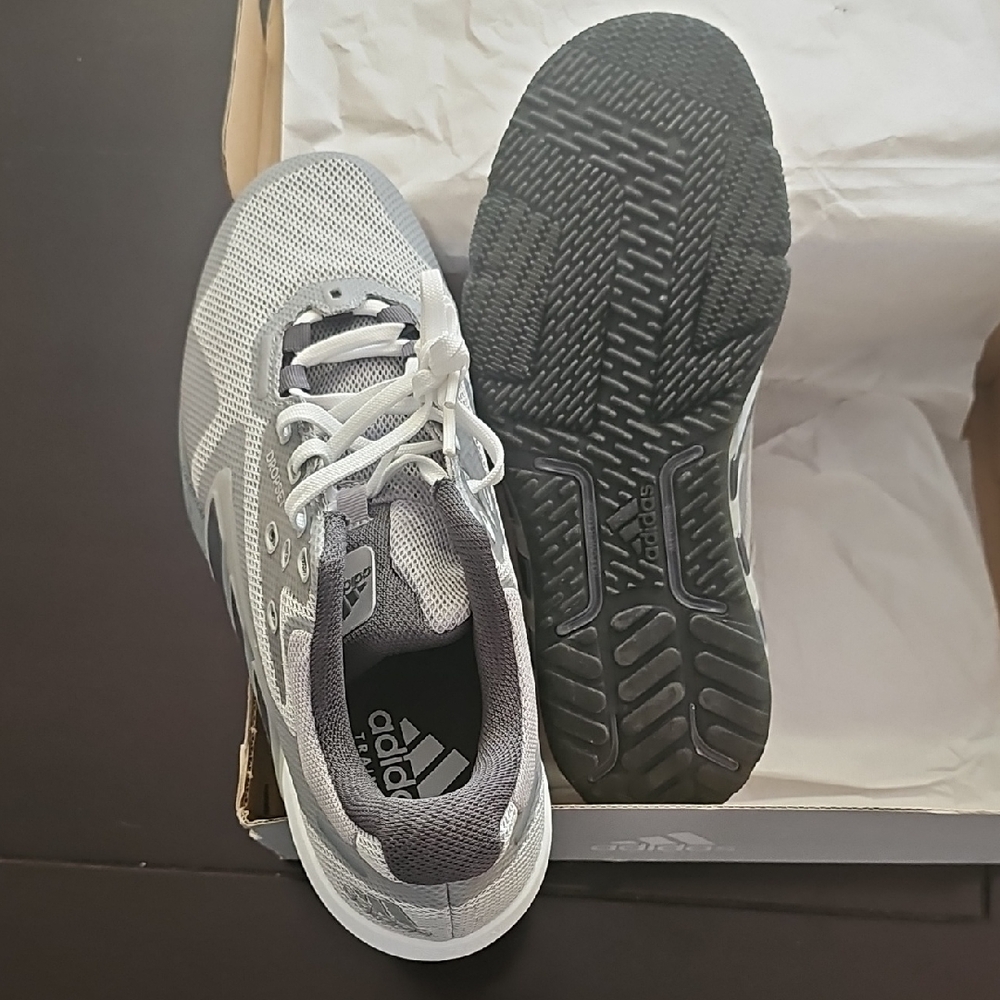 New Mens Adidas Black and Gray Training Shoes